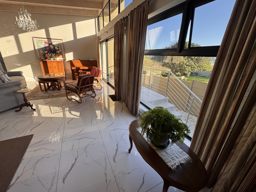 3 Bedroom Property for Sale in Hartenbos Heuwels Western Cape